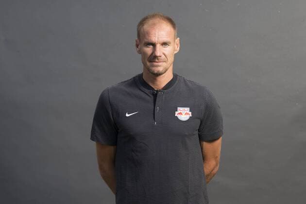 SOCCER - BL, RBS, team photoshooting SALZBURG,AUSTRIA,05.JUL.17 - SOCCER - tipico Bundesliga, Red Bull Salzburg, team photo shooting. Image shows assistant coach Alexander Zickler (RBS). GEPAxpictures xFelixxRoittner