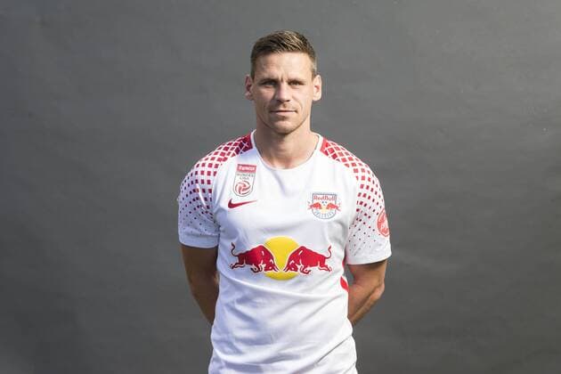 SOCCER - BL, RBS, team photoshooting SALZBURG,AUSTRIA,05.JUL.17 - SOCCER - tipico Bundesliga, Red Bull Salzburg, team photo shooting. Image shows Christoph Leitgeb (RBS). GEPAxpictures xFelixxRoittner