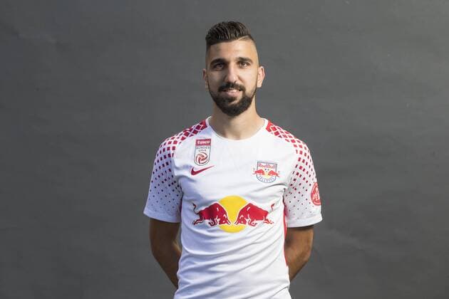 SOCCER - BL, RBS, team photoshooting SALZBURG,AUSTRIA,05.JUL.17 - SOCCER - tipico Bundesliga, Red Bull Salzburg, team photo shooting. Image shows Munas Dabbur (RBS). GEPAxpictures xFelixxRoittner