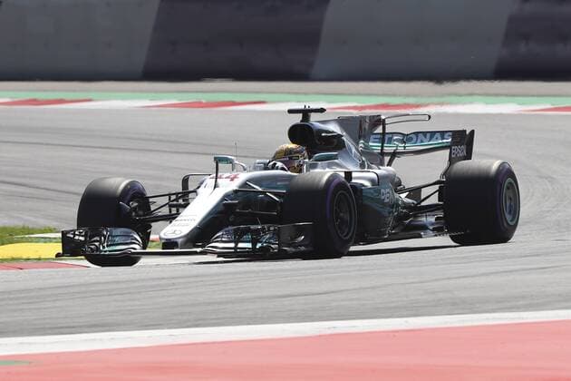 FORMULA 1 - GP of Austria 2017 SPIELBERG,AUSTRIA,07.JUL.17 - MOTORSPORTS, FORMULA 1 - Grand Prix of Austria, Red Bull Ring, free practice. Image shows Lewis Hamilton (GBR Mercedes). GEPAxpictures xFelixxRoittner