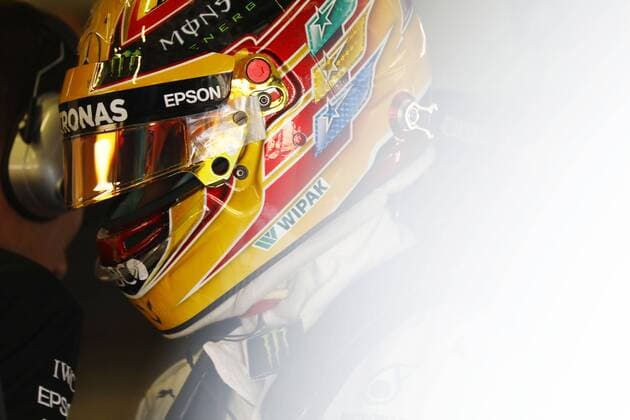 Bilder des Tages - SPORT Motorsports: FIA Formula One World Championship WM Weltmeisterschaft 2017, Grand Prix of Austria, 44 Lewis Hamilton (GBR, Mercedes AMG Petronas F1 Team), Spielberg Austria xHOCHxZWEIx