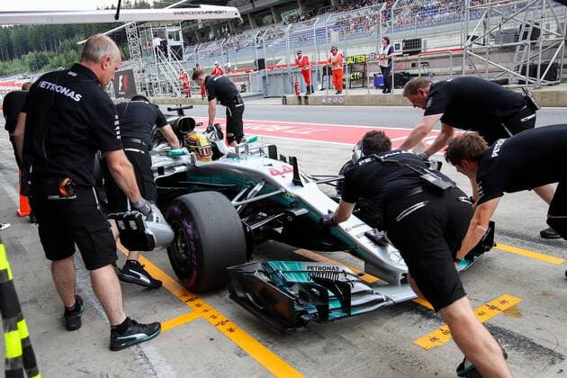 FORMULA 1 - GP of Austria 2017 SPIELBERG,AUSTRIA,07.JUL.17 - MOTORSPORTS, FORMULA 1 - Grand Prix of Austria, Red Bull Ring, free practice. Image shows Lewis Hamilton (GBR Mercedes). GEPAxpictures xChristianxWalgram