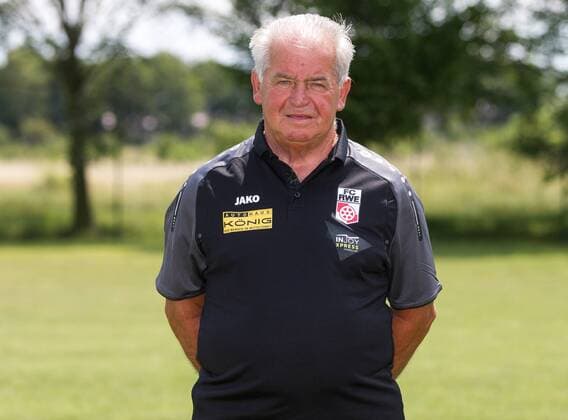 Weißensee , 070717 , Fußball, GER, 3.Liga, Porträttermin 2017 2018, FC Rot Weiß Erfurt , Mannschaftsleiter Hans Günther Schröder (Erfurt)