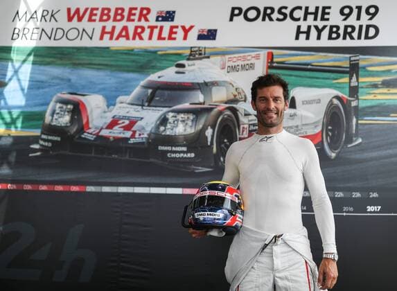 FORMULA 1 - GP of Austria 2017 SPIELBERG,AUSTRIA,09.JUL.17 - MOTORSPORTS, FORMULA 1 - Grand Prix of Austria, Red Bull Ring, legends parade. Image shows Mark Webber. GEPAxpictures xDanielxGoetzhaber