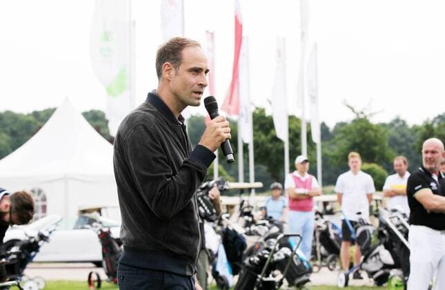 RB Leipzig Charity Golfturnier Machern b. Leipzig, 09.07.2017, Eagles Charity Golf Club e.V. , RB Leipzig Charity Golfturnier , Im Bild: Oliver Mintzlaff (Vorstandsvorsitzender RB Leipzig) eröffnete das Turnier. ,