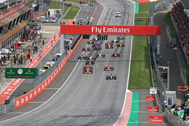 July 9th 2017, Red Bull Ring, Spielberg, Austria; Formula One Grand Prix, Race Start; Valtteri Bottas - Mercedes AMG Petronas F1 W08 EQ Energy leads the race start from his pole position with Vettel next to him in 2nd xOctanex  ActionPlus11899450