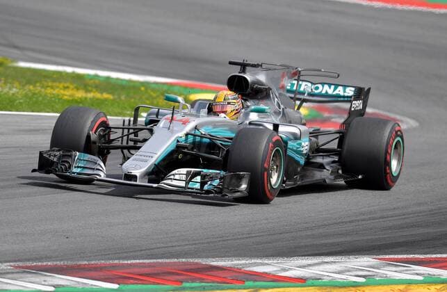FORMULA 1 - GP of Austria 2017 SPIELBERG,AUSTRIA,09.JUL.17 - MOTORSPORTS, FORMULA 1 - Grand Prix of Austria, Red Bull Ring. Image shows Lewis Hamilton (GBR Mercedes). GEPAxpictures xMichaelxRiedler