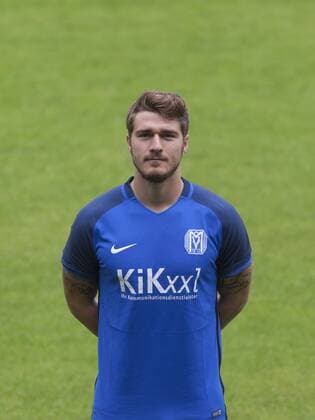Fußball 3. Liga, Porträttermin 2017 2018 SV Meppen am 08.07.2017 in der Hänsch-Arena in Meppen. Benjamin Girth LS
