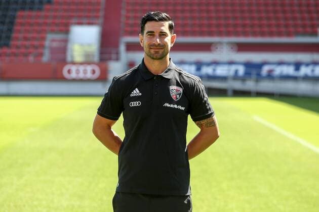 2. Bundesliga - Fußball - Fototermin - FC Ingolstadt 04 - Portraits - Shooting - Saison 2017 2018 - Co-Trainer Ovid Hajou (FCI) 2. BL - FC Ingolstadt 04 Saison 2017 2018 Portraits - Shooting Fototermin