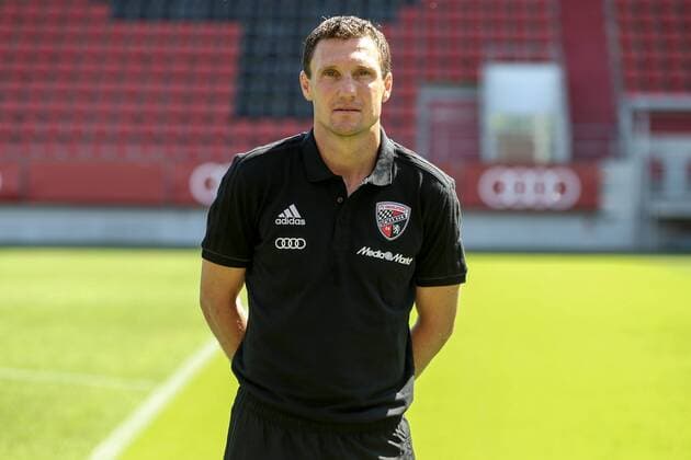 2. Bundesliga - Fußball - Fototermin - FC Ingolstadt 04 - Portraits - Shooting - Saison 2017 2018 - Zeugwart Christian Gaull 2. BL - FC Ingolstadt 04 Saison 2017 2018 Portraits - Shooting Fototermin