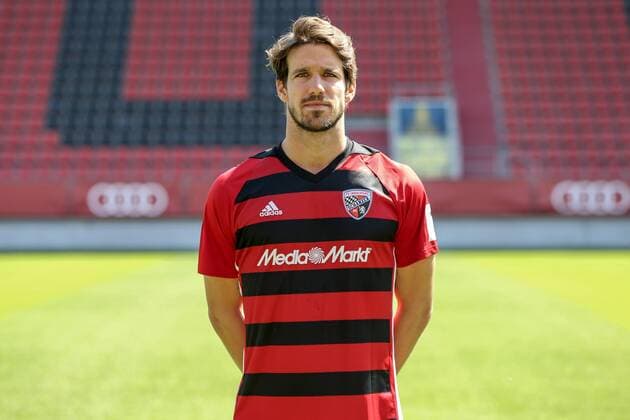 2. Bundesliga - Fußball - Fototermin - FC Ingolstadt 04 - Portraits - Shooting - Saison 2017 2018 - Romain Bregerie (18, FCI) 2. BL - FC Ingolstadt 04 Saison 2017 2018 Portraits - Shooting Fototermin