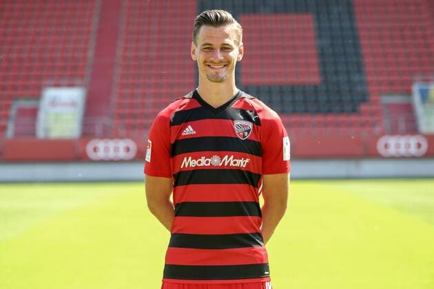 2. Bundesliga - Fußball - Fototermin - FC Ingolstadt 04 - Portraits - Shooting - Saison 2017 2018 - Stefan Kutschke (20, FCI) 2. BL - FC Ingolstadt 04 Saison 2017 2018 Portraits - Shooting Fototermin