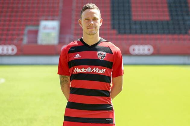 2. Bundesliga - Fußball - Fototermin - FC Ingolstadt 04 - Portraits - Shooting - Saison 2017 2018 - Marcel Gaus (19, FCI) 2. BL - FC Ingolstadt 04 Saison 2017 2018 Portraits - Shooting Fototermin