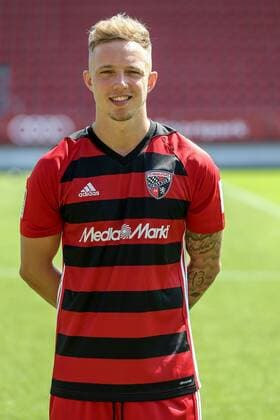 2. Bundesliga - Fußball - Fototermin - FC Ingolstadt 04 - Portraits - Shooting - Saison 2017 2018 - Sonny Kittel (10, FCI) 2. BL - FC Ingolstadt 04 Saison 2017 2018 Portraits - Shooting Fototermin