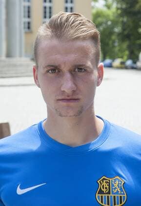 Das Team des ersten FC Saarbrücken am Samstag (08.07.2017) in Saarbrücken. Im Bild: Jordan Steiner ( 32). bub