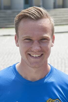 Das Team des ersten FC Saarbrücken am Samstag (08.07.2017) in Saarbrücken. Im Bild: Sascha Wenninger ( 19). bub