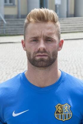 Das Team des ersten FC Saarbrücken am Samstag (08.07.2017) in Saarbrücken. Im Bild: Marwin Studtrucker ( 18). bub