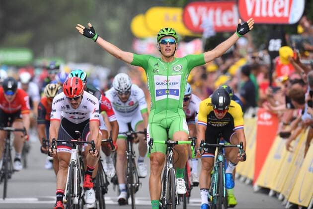 BERGERAC, FRANCE - JULY 11 : DEGENKOLB John (GER) Rider of Trek - Segafredo, KITTEL Marcel (GER) Rider of Quick-Step Floors Cycling team, GROENEWEGEN Dylan (NED) Rider of Team Lotto NL - Jumbo during stage 10 of the 104th edition of the 2017 Tour de France cycling race, a stage of 178 kms between Perigueux and Bergerac on July 11, 2017 in Bergerac, France, 11 07 2017 CYCLISME : Tour de France 2017 - Etape 10 - Perigueux Bergerac - 11 07 2017 Photonews Panoramic 