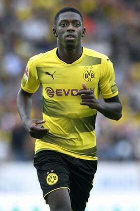 Fussball, Bundesliga, Deutschland, Herren, Testspiel zur Saison 2017 2018 in Essen: Rot-Weiss Essen, RWE (rot) - Bor. Dortmund, BVB (gelb); Ousmane Dembele (BVB). Aktion, Einzelbild.