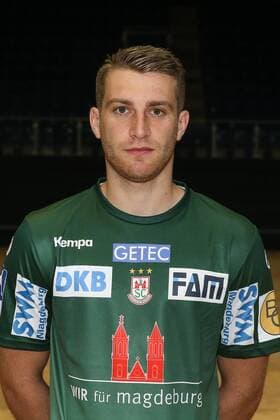 Lukas Mertens (SC Magdeburg) - Handball Bundesliga Saison 2017-2018 Offizeller Fototermin SC Magdeburg in der GETEC Arena in Magdeburg - Einzelbild,Portrait,Deutschland, Handball, Mann, Maenner,12.07.2017