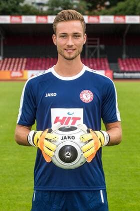 Fußball, GER, 3.Liga, Porträttermin 2017 2018, S. C. Fortuna Köln, Tim Boss ( Koeln ) Portraittermin Fortuna Köln
