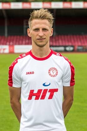 Fußball, GER, 3.Liga, Porträttermin 2017 2018, S. C. Fortuna Köln, Dominik Ernst ( Koeln ) Portraittermin Fortuna Köln