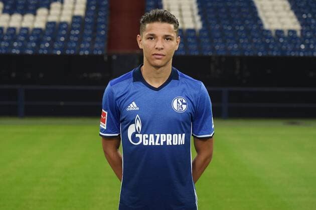 Fußball, GER, 1.BL, Porträttermin 2017 2018, FC Schalke 04, Amine Harit (Schalke 04)