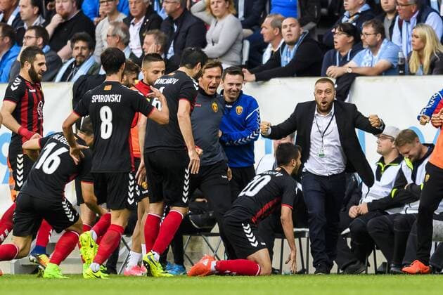 Fußball, CL Quali, Malmö FF - Vardar Skopje 170712 Vardars spelare jublar efter 0-1 av Boban Nikolov under fotbollsmatchen i kvalet till Champions League mellan Malmö FF och Vardar den 12 juli 2017 i Malmö.  Copyright: AndersxBjurö ST170712AAB0K