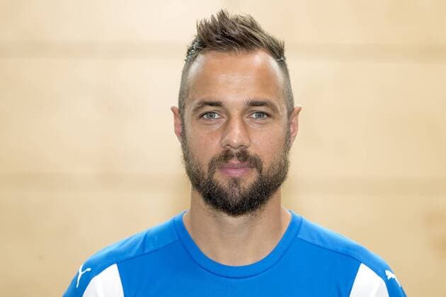 Fußball, GER, 2.BL, Porträttermin 2017 2018, Holstein Kiel, Sebastian Heidinger (Nr. 7, Holstein Kiel). Holstein Kiel, Fussball, 2. Liga, 12.07.17 Kiel Schleswig-Holstein Germany Trainingszentrum Projensdorf Copyright: xAgentur54GradFelixxKoenigx