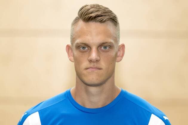 Fußball, GER, 2.BL, Porträttermin 2017 2018, Holstein Kiel, Rene Guder (Nr. 14, Holstein Kiel). Holstein Kiel, Fussball, 2. Liga, 12.07.17 Kiel Schleswig-Holstein Germany Trainingszentrum Projensdorf Copyright: xAgentur54GradFelixxKoenigx