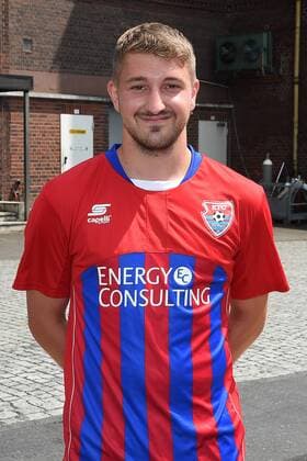 Fußball Regionalliga West Offizieller Fototermin KFC Uerdingen am 13.07.2017 in der Brauerei Königshof in Krefeld Pascale Talarski ( Uerdingen ) xRx