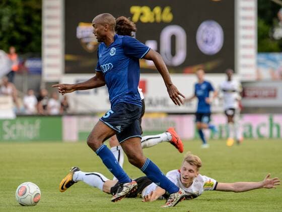 SOCCER - UEFA EL quali, Altach vs Brest ALTACH,AUSTRIA,13.JUL.17 - SOCCER - UEFA Europa League qualification, SCR Altach vs FK Dinamo Brest. Image shows Nivaldo Ferreira (Brest), Patrick Salomon and Simon Piesinger (Altach). GEPAxpictures xOliverxLerch