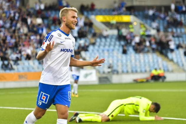 170713 Norrköpings Sebastian Andersson jublar efter 1-0 under fotbollsmatchen i kvalet till Europa League mellan Norrköping och Trakai den 13 juli 2017 i Norrköping.  Copyright: JOHANNAxLUNDBERG BB170713JL011