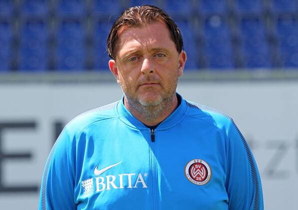 13.07.2017, xsvx, Fussball 3.Liga, SV Wehen Wiesbaden Fototermin, Fußball, GER 3.Liga PortraÌˆttermin 2017 2018, emonline, Zeugwart Torsten Conradi (SV Wehen Wiesbaden) Wiesbaden