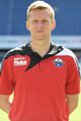 Fußball 3. Liga, Porträttermin 2017 2018 Porträttermin SC Paderborn 07 am 13.07.2017 in der Benteler-Arena in Paderborn Torwart-Trainer Nico Burchert (Paderborn) MT