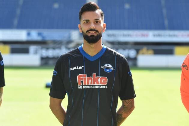 Fußball 3. Liga, Porträttermin 2017 2018 Porträttermin SC Paderborn 07 am 13.07.2017 in der Benteler-Arena in Paderborn Massih Wassey (Paderborn) MT