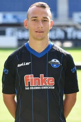 Fußball 3. Liga, Porträttermin 2017 2018 Porträttermin SC Paderborn 07 am 13.07.2017 in der Benteler-Arena in Paderborn Timo Mauer (Paderborn) MT