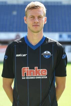 Fußball 3. Liga, Porträttermin 2017 2018 Porträttermin SC Paderborn 07 am 13.07.2017 in der Benteler-Arena in Paderborn Thomas Bertels (Paderborn) MT