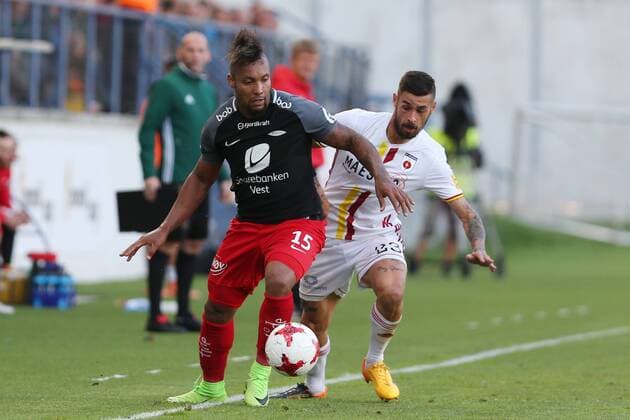 RUZOMBEROK 13.07.2017 PILKA NOZNA SEZON 2017 18 LIGA EUROPY II RUNDA ELIMINACJI MFK RUZOMBEROK - SK BRANN NZ. BISMAR GILBERTO ACOSTA EVANS (SK BRANN) ERIK DANIEL (MFK RUZOMBEROK) FOT. MICHAL CHWIEDUK FOKUSMEDIA NEWSPIX.PL RUZOMBEROK 13.07.2017 SPORT FOOTBALL SEASON 2017 18 EUROPA LEAGUE II ROUND QUALIFICATION SECOND ROUND MFK RUZOMBEROK - SK BRANN FOT. MICHAL CHWIEDUK FOKUSMEDIA NEWSPIX.PL --- Newspix.pl  170713CHW071