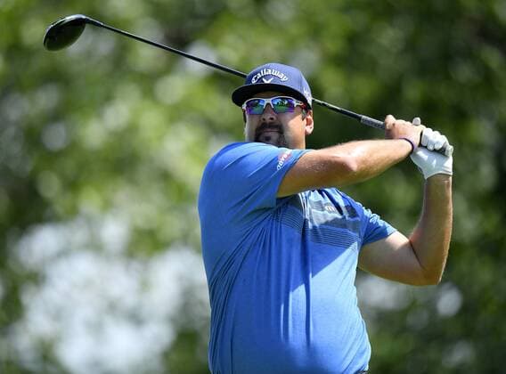 SILVIS, IL - JULY 13: Andres Gonzales plays the ball from the fifth tee during the first round of the John Deere Classic at TPC Deere Run on July 13, 2017 in Silvis, Illinois. (Photo by Quinn Harris Icon Sportswire) GOLF: JUL 13 PGA Golf Herren - John Deere Classic - First Round Icon1771300027 EDITORIAL USE ONLY