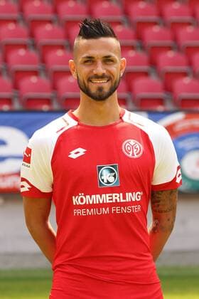 DANNY LATZA 1. FSV MAINZ 05 FUSSBALL, GER, 1.BL, PORTRAETTERMIN 2017 2018, 