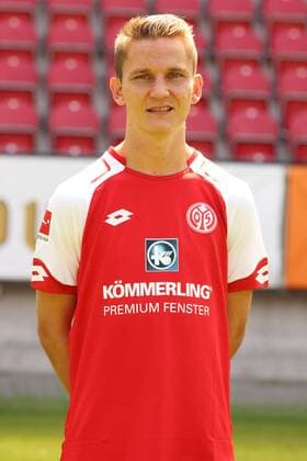 NIKO BUNGERT 1. FSV MAINZ 05 FUSSBALL, GER, 1.BL, PORTRAETTERMIN 2017 2018, 