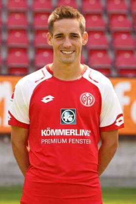 PHILIPP KLEMENT 1. FSV MAINZ 05 FUSSBALL, GER, 1.BL, PORTRAETTERMIN 2017 2018, 