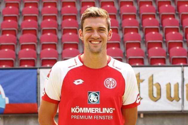 STEFAN BELL 1. FSV MAINZ 05 FUSSBALL, GER, 1.BL, PORTRAETTERMIN 2017 2018, 