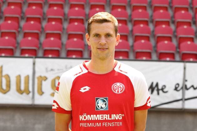 FABIAN FREI 1. FSV MAINZ 05 FUSSBALL, GER, 1.BL, PORTRAETTERMIN 2017 2018, 