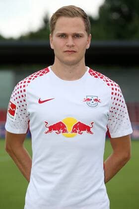 RB Leipzig Teamfotos Fussball Saison 2017-18 Leipzig, 15.07.2017, Fußball, DFL, GER, Porträttermin 2017 2018. , RB LEIPZIG , Im Bild: Benno Schmitz. ,