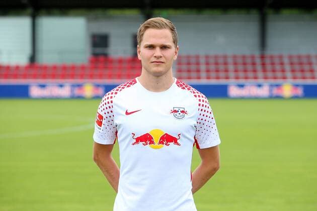 RB Leipzig Fussball Saison 2017-18 Leipzig, 15.07.2017, Fußball, DFL, GER, Porträttermin 2017 2018. , RB LEIPZIG , Im Bild: Benno Schmitz. ,