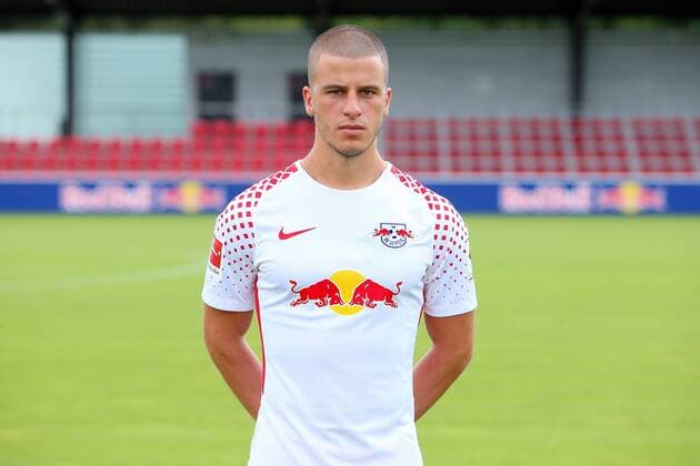 RB Leipzig Fussball Saison 2017-18 Leipzig, 15.07.2017, Fußball, DFL, GER, Porträttermin 2017 2018. , RB LEIPZIG , Im Bild: Diego Demme. ,
