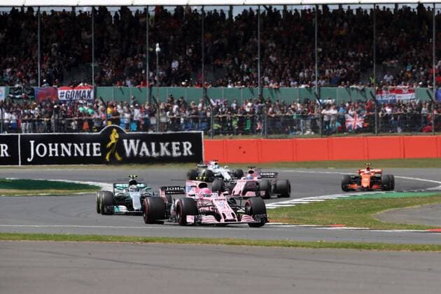 British Grand Prix, Silverstone 13 - 16 July 2017 16.07.2017 - Race, Esteban Ocon (FRA) Sahara Force India F1 VJM10 leads Valtteri Bottas (FIN) Mercedes AMG F1 W08 