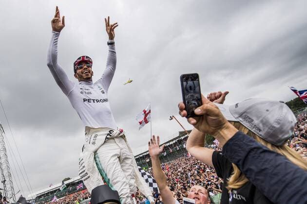 Motorsports: FIA Formula One World Championship WM Weltmeisterschaft 2017, Grand Prix of Great Britain, 44 Lewis Hamilton (GBR, Mercedes AMG Petronas F1 Team), Silverstone Great Britain xHOCHxZWEIx